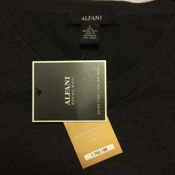 Alfani Other - NWT men’s Alfani sweater